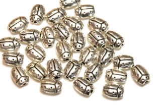 Kovové korálky berušky 7,5x5,5 mm, galva starostříbro, 10 ks