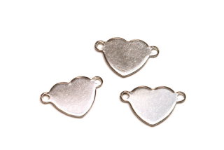 Mezidíl z nerezové oceli, srdíčko se 2 očky 16x10 mm, 1 ks